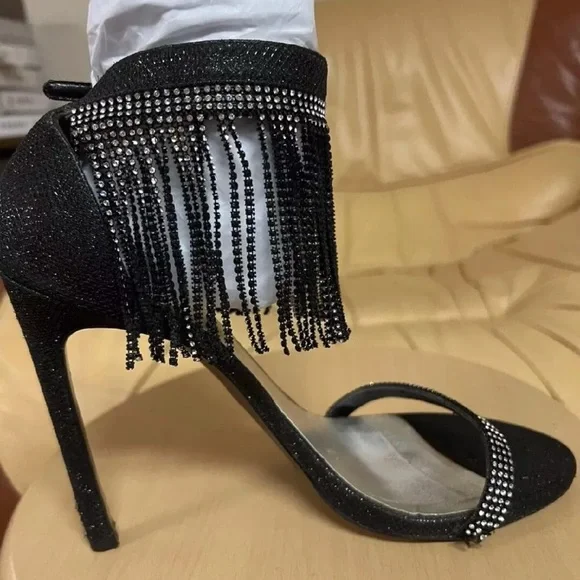 Stuart Weitzman Onfiresong Black Crystal Fringe Sandal Heels - Picture 7 of 8
